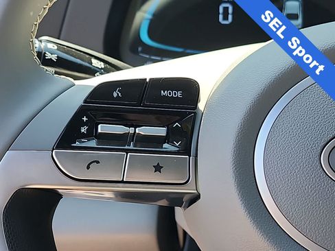 Certified 2025 Hyundai Elantra Sport FWD image 27