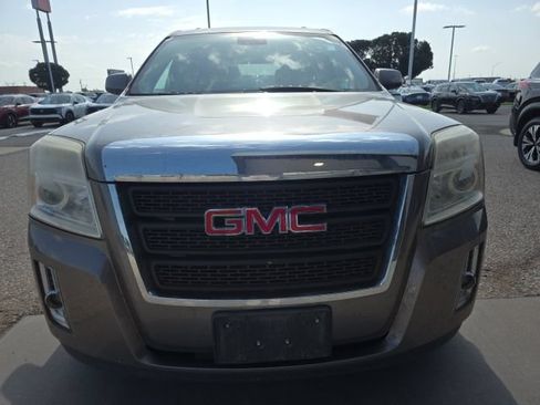 Used 2014 GMC Terrain SLT FWD image 2