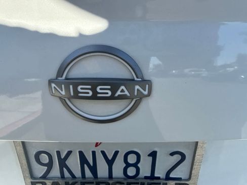Used 2024 Nissan Versa SV FWD image 12