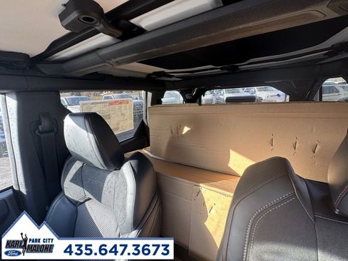 New 2025 Ford Bronco Raptor image 18