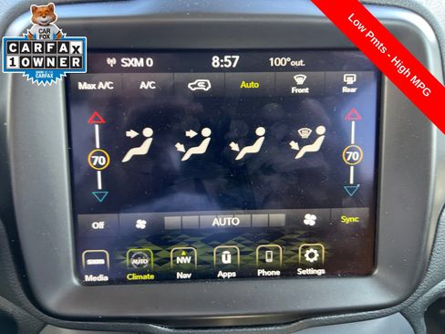 Used 2023 Jeep Renegade Trailhawk AWD/4WD image 15