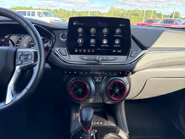 Used 2024 Chevrolet Blazer RS w/ Driver Confidence II Package AWD/4WD image 18