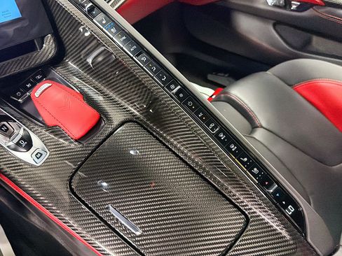 Used 2024 Chevrolet Corvette Z06 w/ Z07 Performance Package RWD image 30
