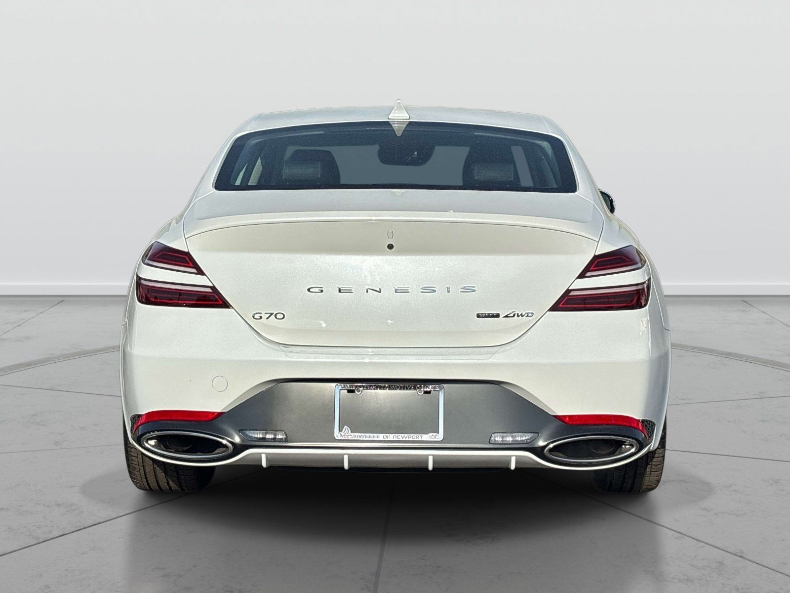 Used 2022 Genesis G70 3.3T AWD/4WD image 4