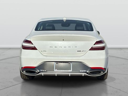 Used 2022 Genesis G70 3.3T AWD/4WD image 4