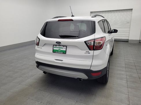 Used 2018 Ford Escape SE image 7