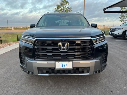 Used 2026 Honda Pilot Elite image 2
