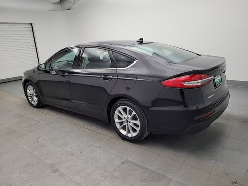 Used 2020 Ford Fusion SE image 3