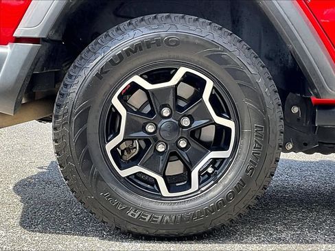 Used 2021 Jeep Wrangler Unlimited Sport AWD/4WD image 34