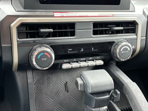 Used 2026 Toyota Tacoma SR5 AWD/4WD image 20