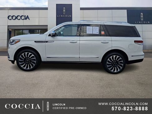 Certified 2024 Lincoln Navigator Black Label image 7