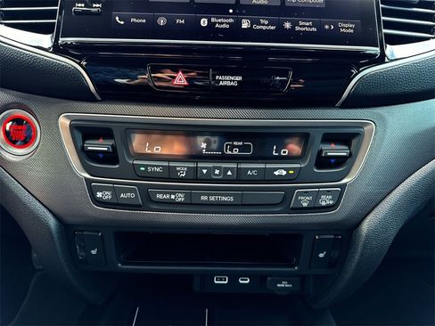 New 2026 Honda Ridgeline RTL image 18