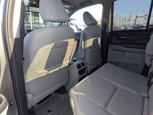 Used 2018 Honda Ridgeline RTL-E image 32