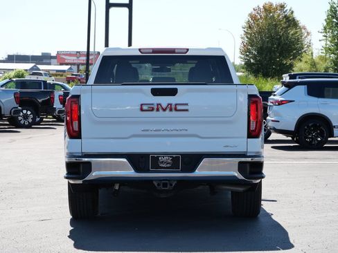 Used 2019 GMC Sierra 1500 SLT AWD/4WD image 8