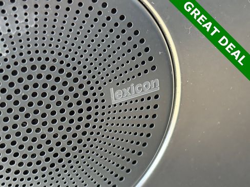 Used 2022 Genesis G70 2.0T w/ Prestige Package image 31