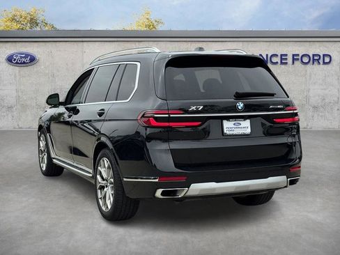 Used 2025 BMW X7 xDrive40i AWD/4WD image 9