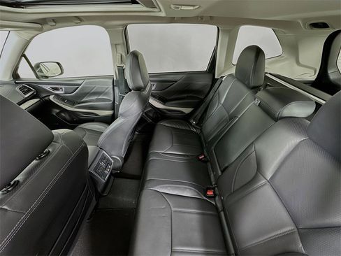 Used 2024 Subaru Forester Limited image 24