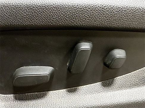 Used 2017 Chevrolet Tahoe LS image 19