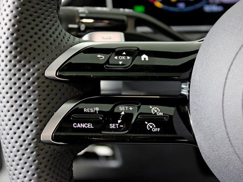 Used 2026 Mercedes-Benz C 300 4MATIC Sedan image 18