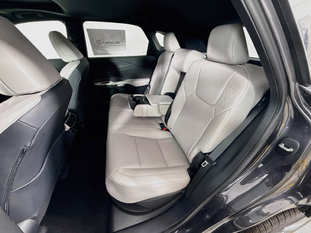 New 2026 Lexus RX 350 w/ Convenience Package AWD/4WD image 17