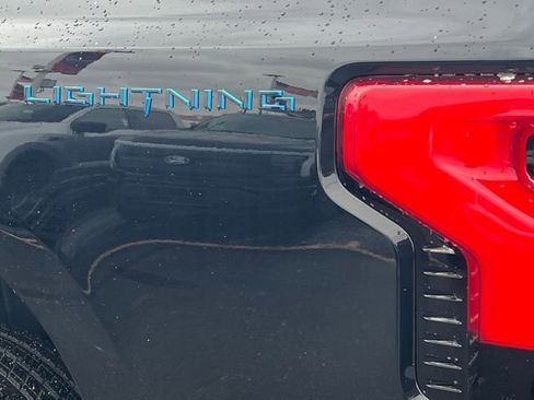 New 2025 Ford F150 Lightning XLT image 8