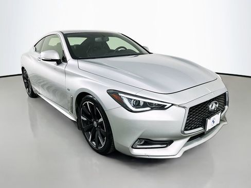 Used 2017 INFINITI Q60 w/ Premium Plus Package 3.0T image 3