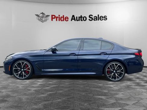 Used 2023 BMW M550i xDrive w/ Executive Package AWD/4WD image 4