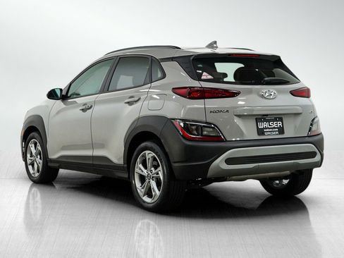Used 2023 Hyundai Kona SEL AWD/4WD image 3