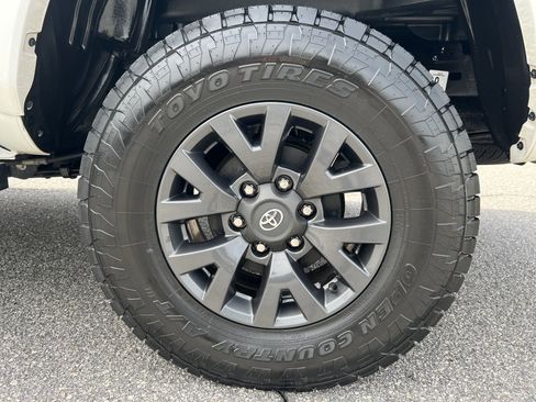 Certified 2023 Toyota Tacoma SR5 RWD image 31