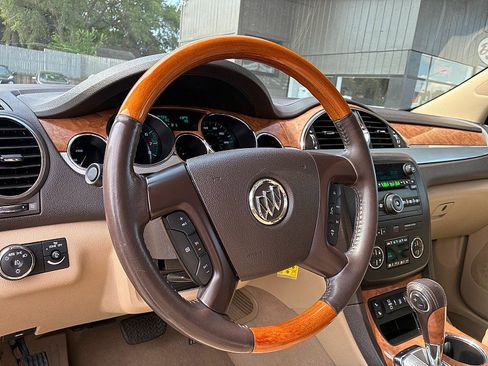 Used 2012 Buick Enclave Leather AWD/4WD image 5