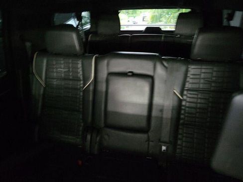 Used 2023 Cadillac Escalade ESV Sport Platinum RWD image 11