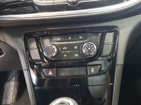 Used 2018 Buick Encore Preferred AWD/4WD image 20
