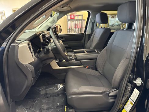 Used 2024 Toyota Tundra SR5 w/ SR5 Convenience Package image 6