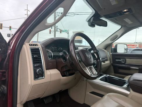 Used 2017 RAM 2500 Laramie image 15