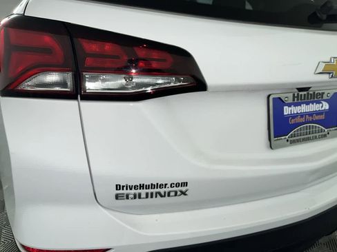 Used 2022 Chevrolet Equinox LS AWD/4WD image 11