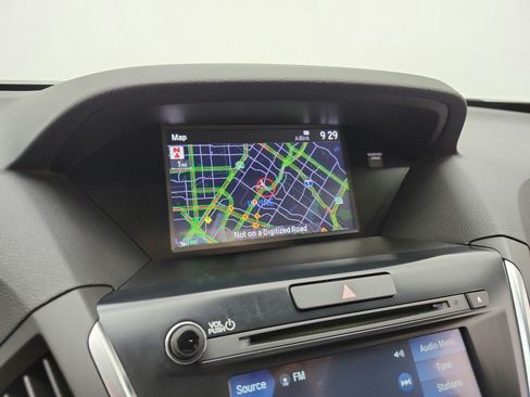 Used 2020 Acura MDX SH-AWD w/ Technology Package image 9