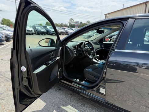Used 2012 Chevrolet Cruze Eco image 10