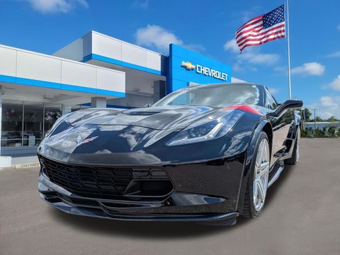 Used 2017 Chevrolet Corvette Grand Sport RWD image 7