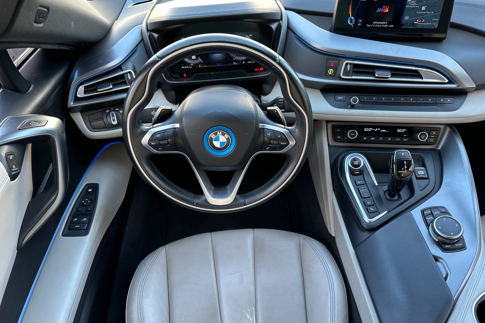 Used 2015 BMW i8 AWD/4WD image 14