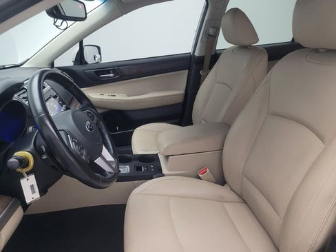 Used 2016 Subaru Outback 3.6R Limited image 17