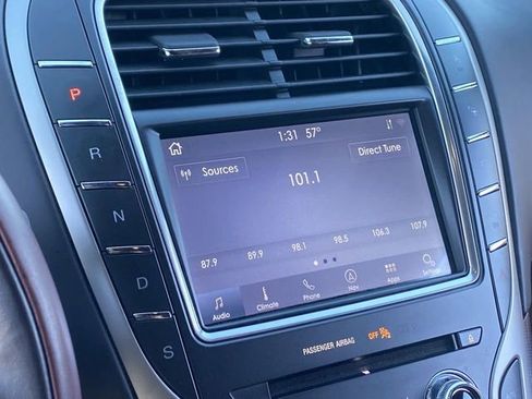 Used 2020 Lincoln Nautilus Black Label w/ Cargo Utility Package image 28