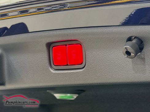 Used 2022 Mercedes-Benz C 300 4MATIC Sedan image 14