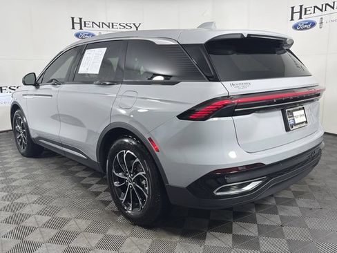 Used 2026 Lincoln Nautilus Premier w/ Equipment Group 102A AWD/4WD image 19