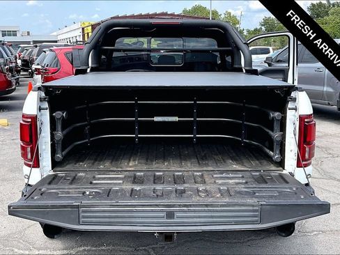 Used 2019 Ford F150 Raptor w/ Equipment Group 802A Luxury AWD/4WD image 16