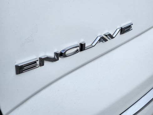 Certified 2024 Buick Enclave Essence image 10