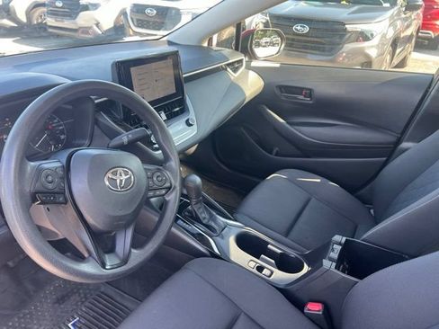 Used 2023 Toyota Corolla LE FWD image 7
