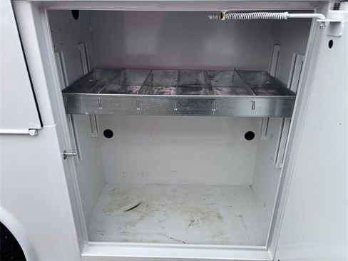 Used 2024 RAM 3500 SLT w/ Quick Order Package 2YG SLT image 38