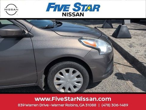 Used 2016 Nissan Versa S Plus image 6