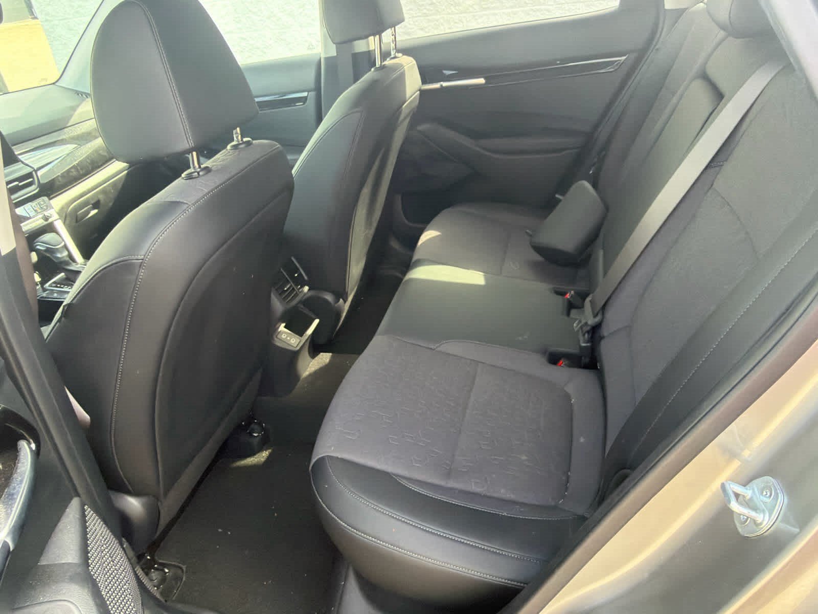 Used 2024 Kia Seltos S AWD/4WD image 9