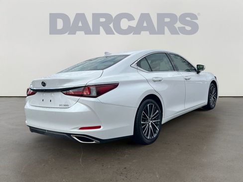 Certified 2024 Lexus ES 350 w/ Premium Package image 4